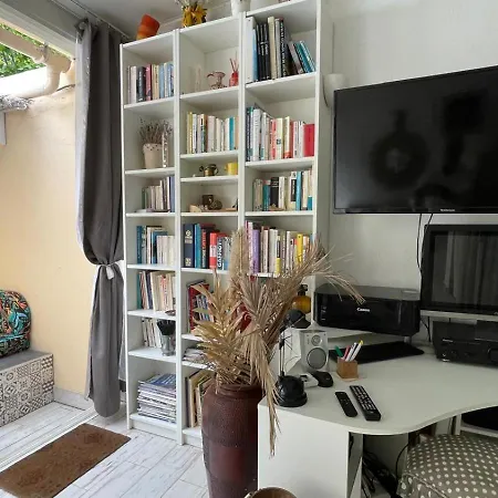 La En Bord De Sur קבלייר-סור-מר